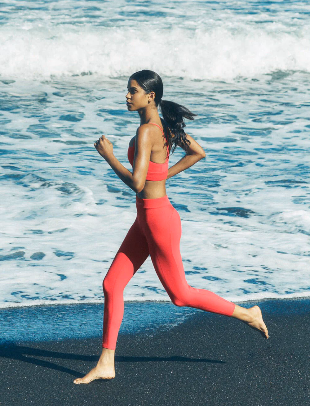 What is the return policy for Alo Yoga?