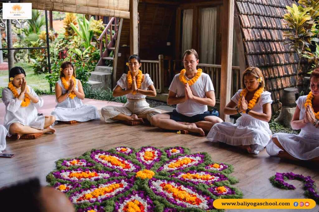 What is the best yoga teacher training program?