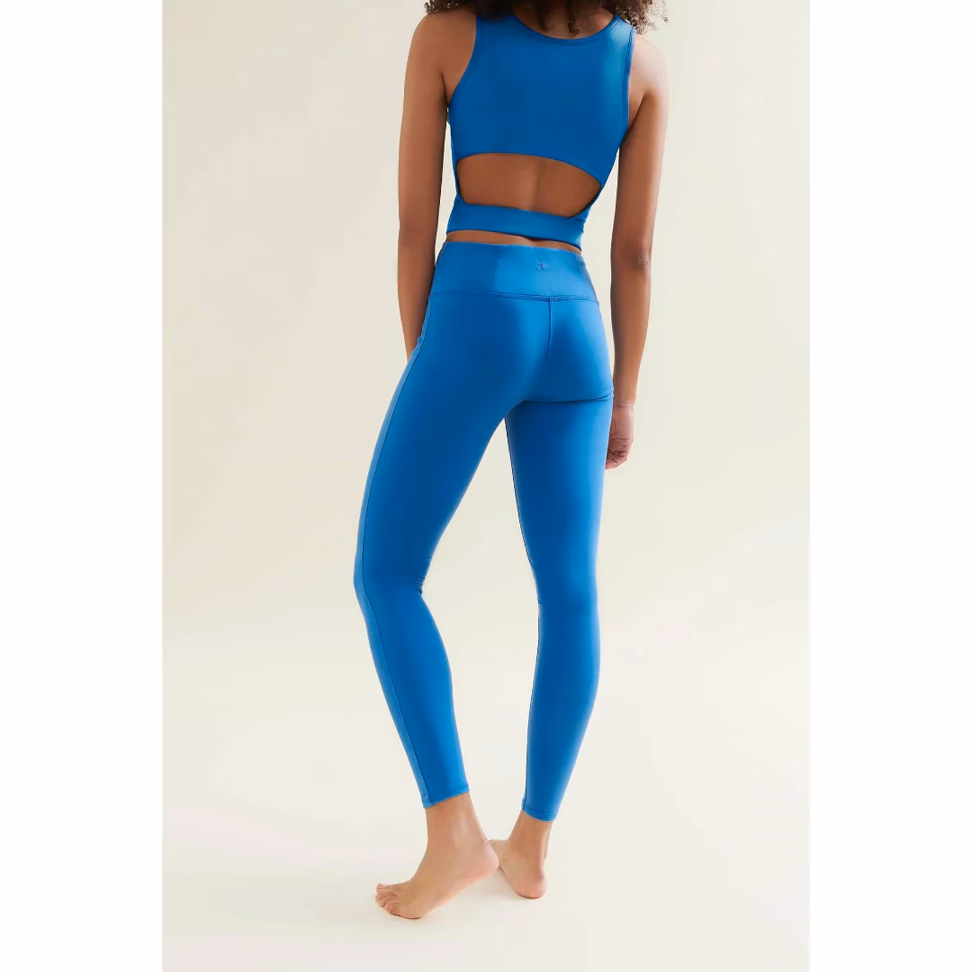What material are lululemon yoga pants?