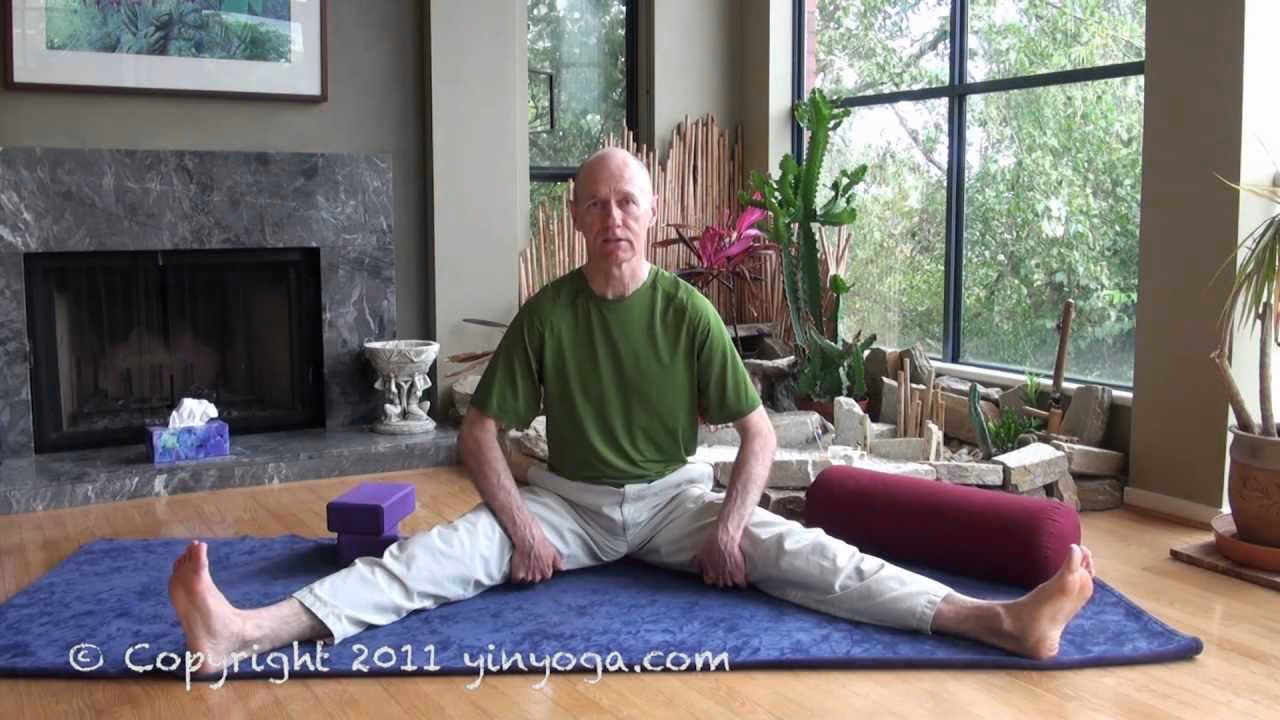 What is dragonfly in yin yoga?