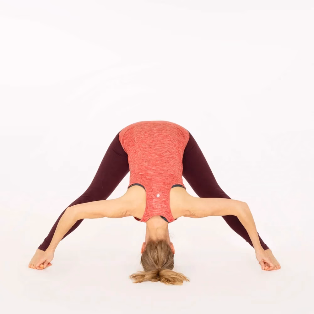 What are the benefits of forward bend pose?
