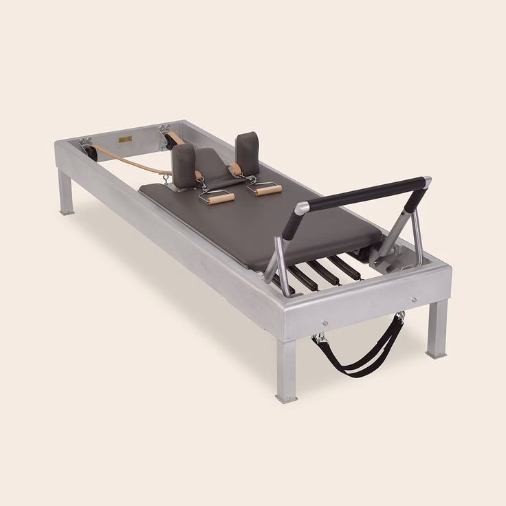 What size is the Gratz Pilates Reformer?