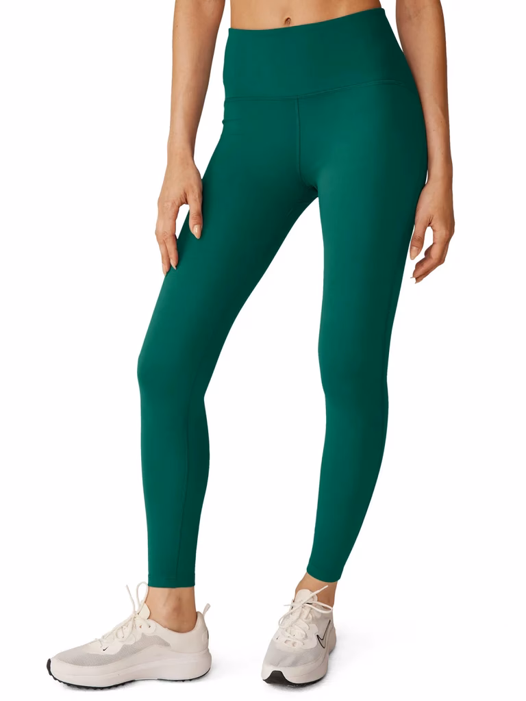 What looks good with green leggings?