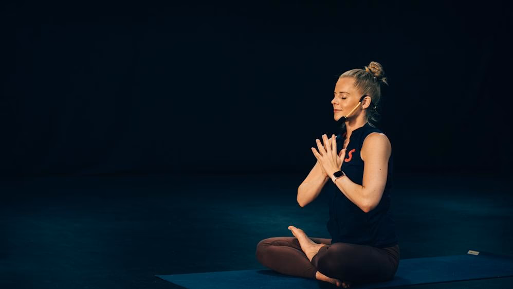 Hvor mye forbrenner man på hot yoga?