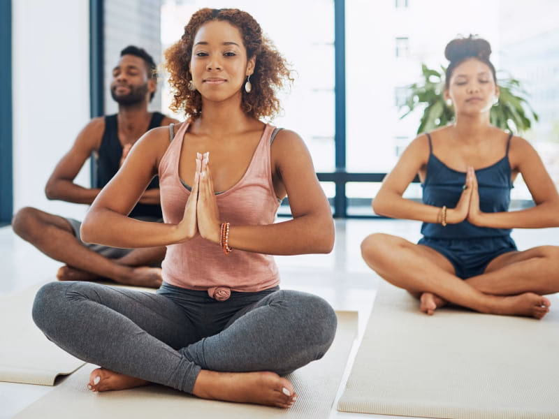 Which yoga is not good for heart patients?
