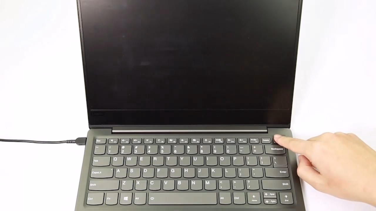 Hvordan nulstiller jeg en Lenovo?