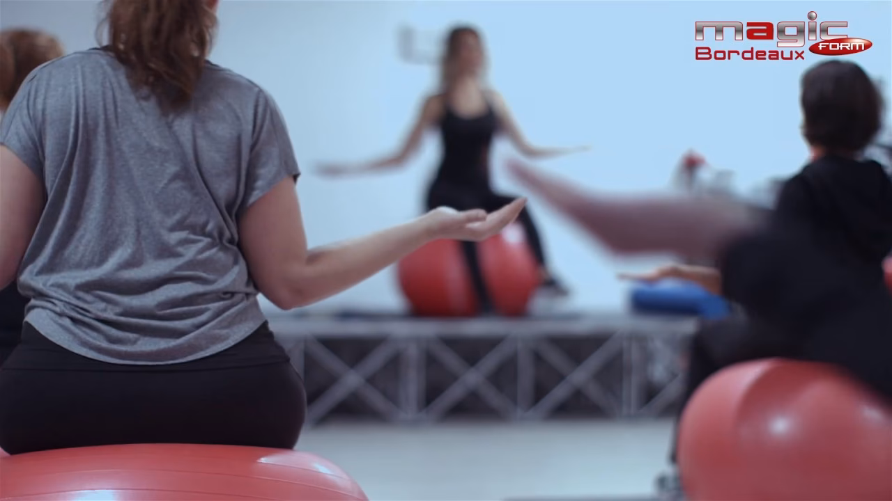 Does a Pilates ball help with the pelvic floor?