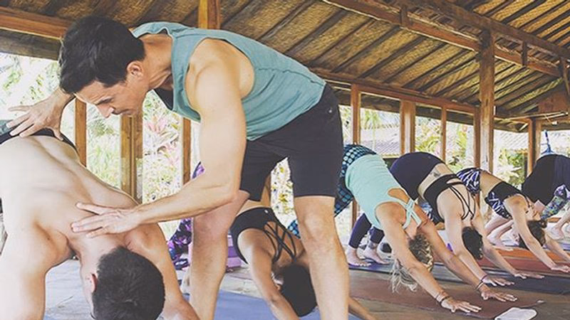 How to become a Pilates instructor in France?