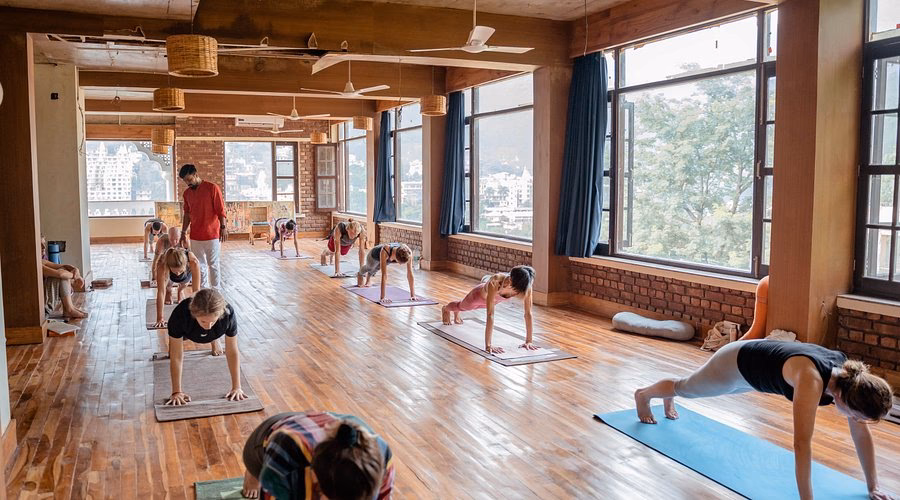 What is 200 hours yoga teacher training?