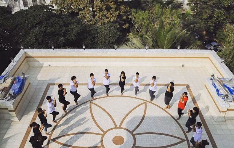Who is the owner of yoga Institute?