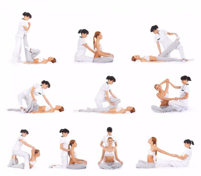 What happens in a traditional Thai massage?