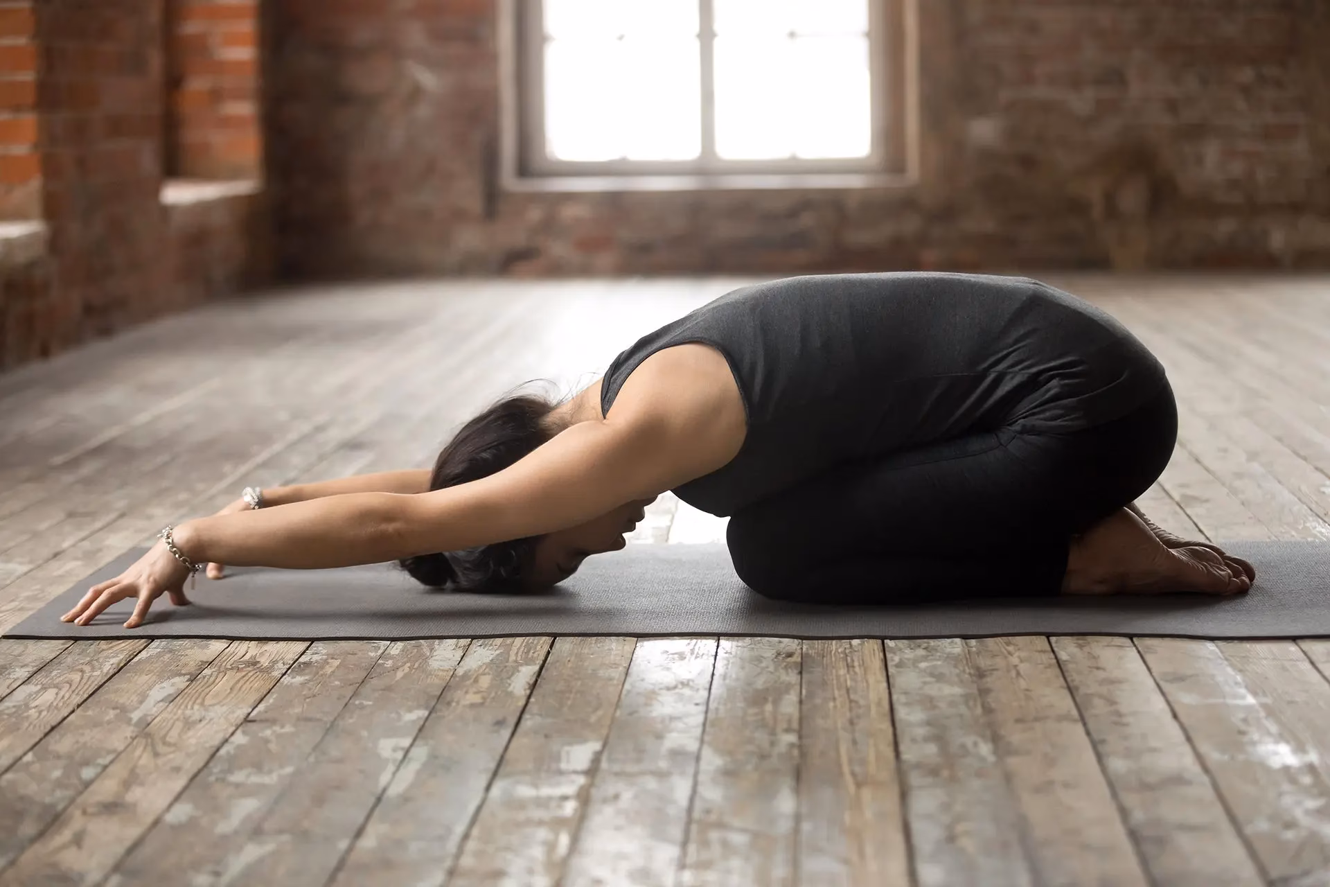 What are the side effects of yin yoga?