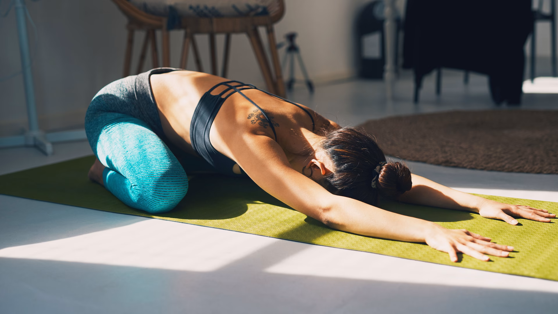 Which yoga pose is best for stomach pain?