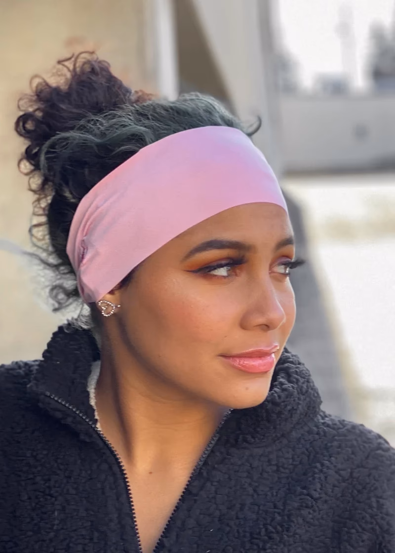 What is the popular headband on TikTok?