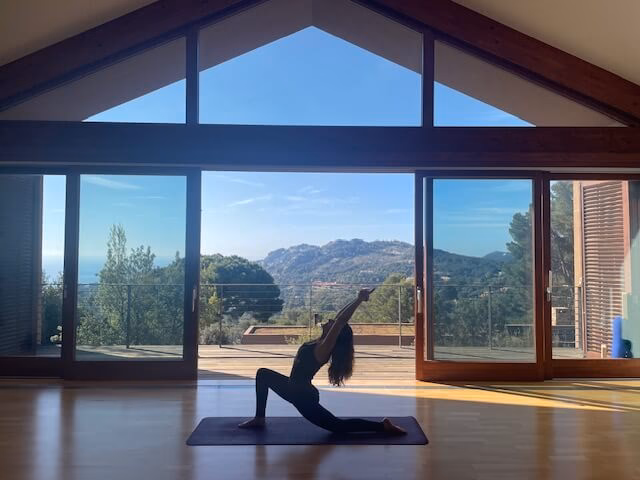 Are private yoga lessons worth it?