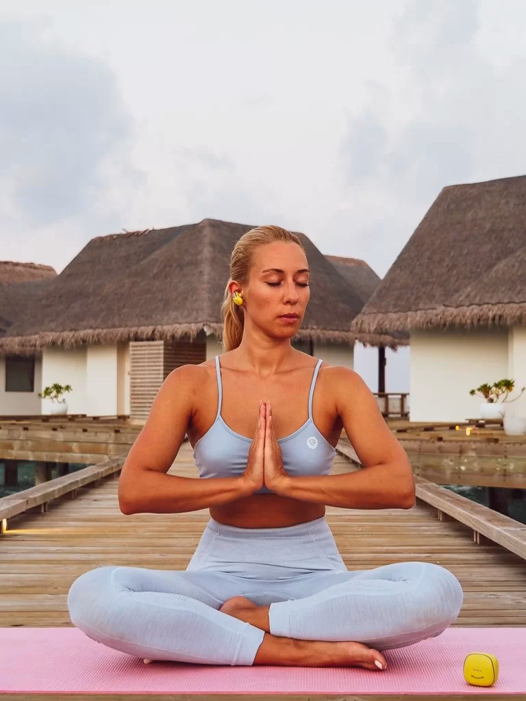 Is it hard to get a job in Maldives?