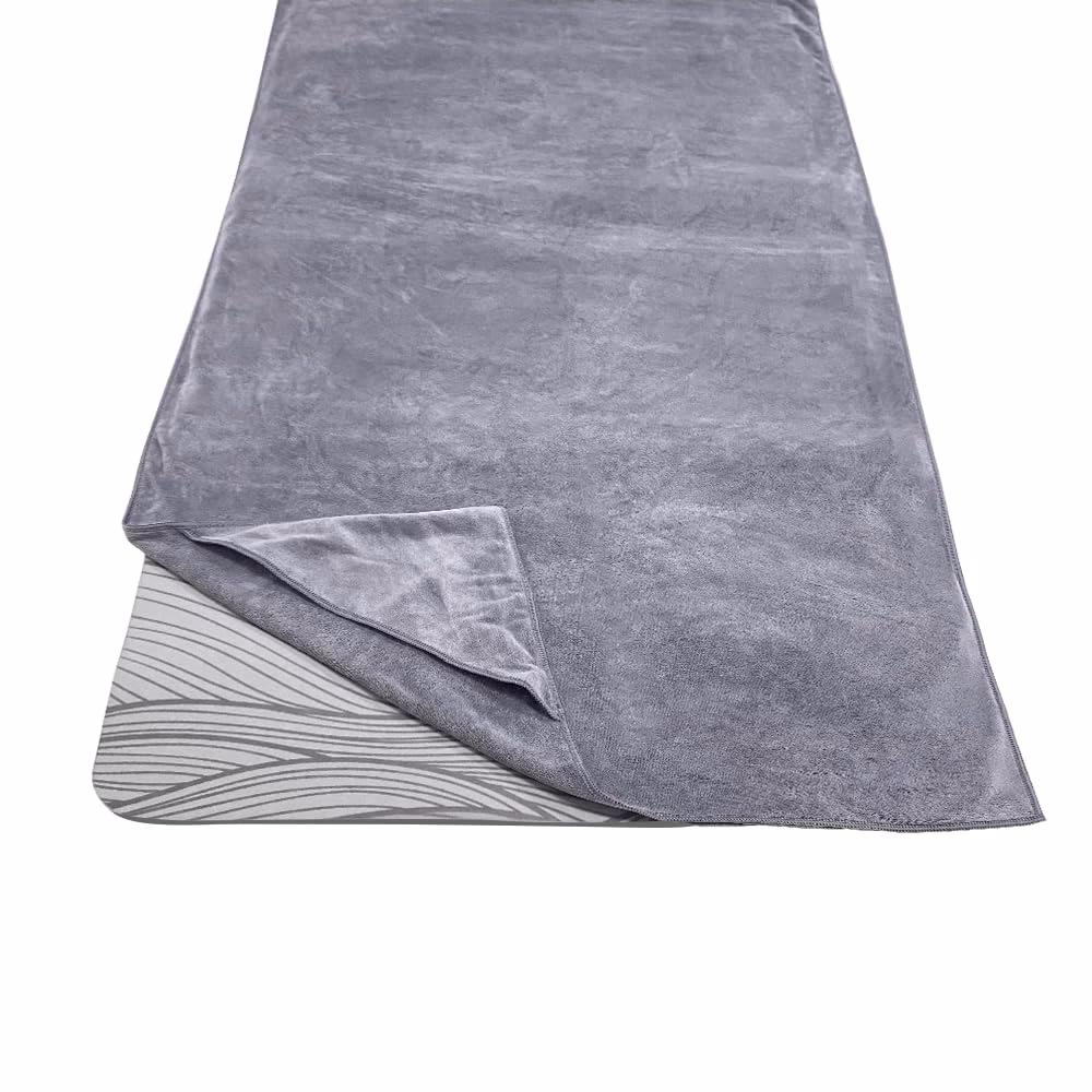 Can I use a blanket as a yoga mat?