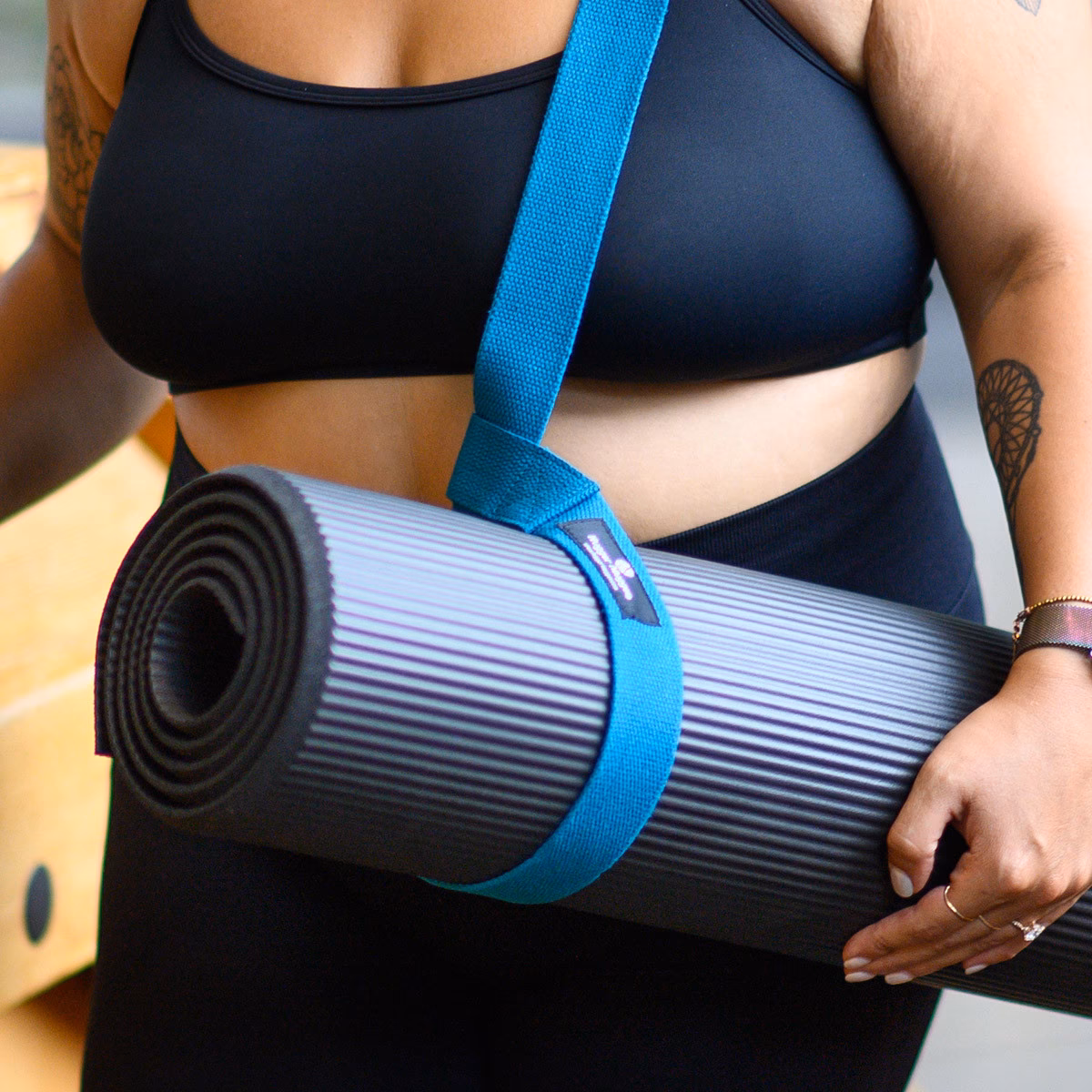 What can I use as a yoga mat strap?