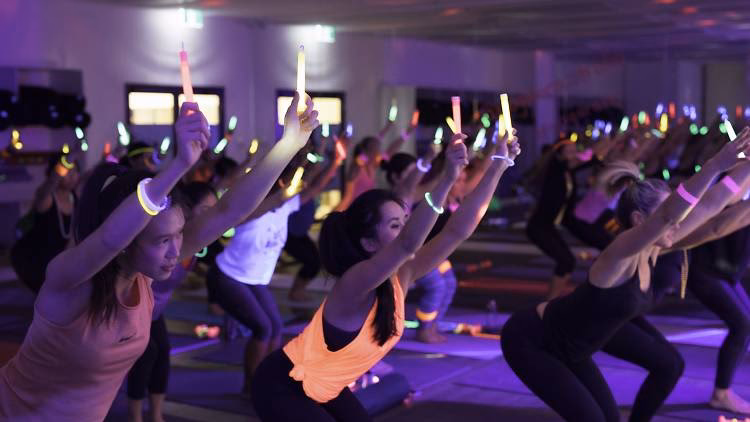 What's the difference between hot yoga and warm yoga?