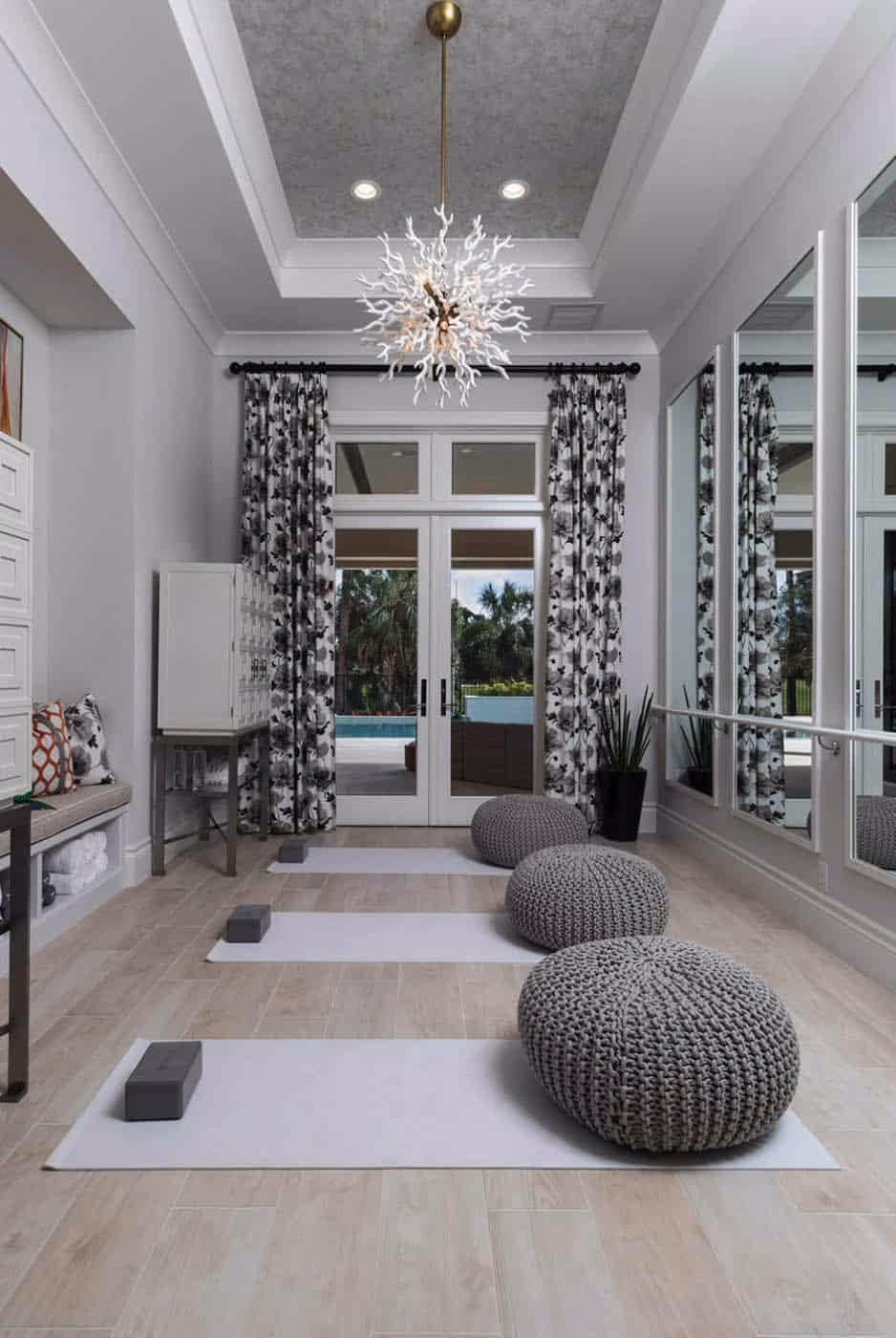 What is the best color for a yoga studio?